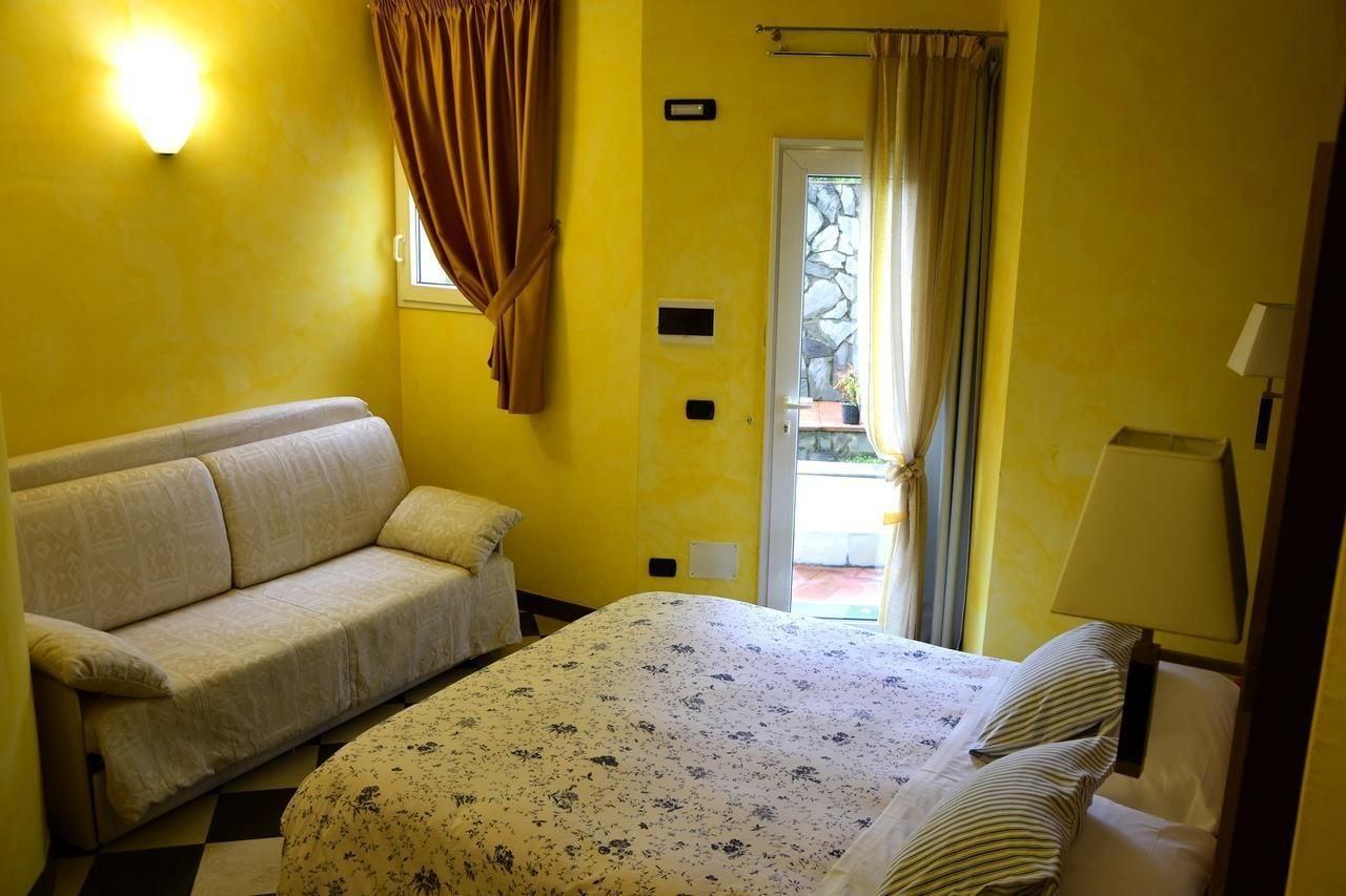 Villa Nina لا سبيتسْيا المظهر الخارجي الصورة